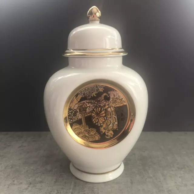 Vintage Japanese The Art Of Chokin 24K Gold Edged Temple Jar.