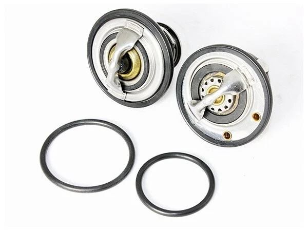 Merchant Thermostat Kit Fits 2001-2010 6.6L V8 Duramax Diesel - 10428