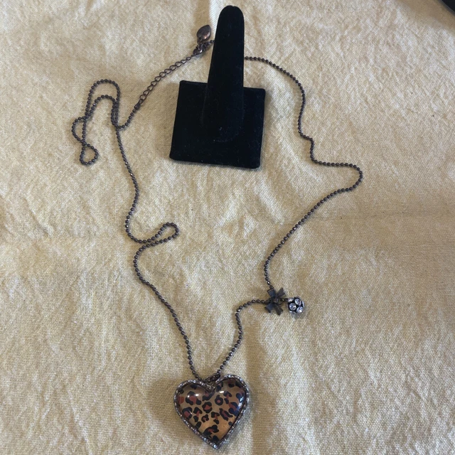 BETSEY JOHNSON BEAUTIFUL Bubble Heart Leopard Print HEART PENDANT  NECKLACE 34”