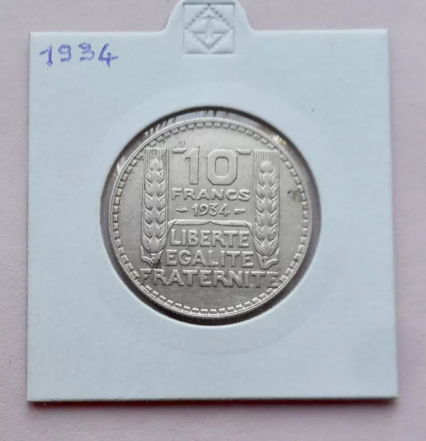 **44** Belle 10 francs ARGENT TURIN 1934 SUP    