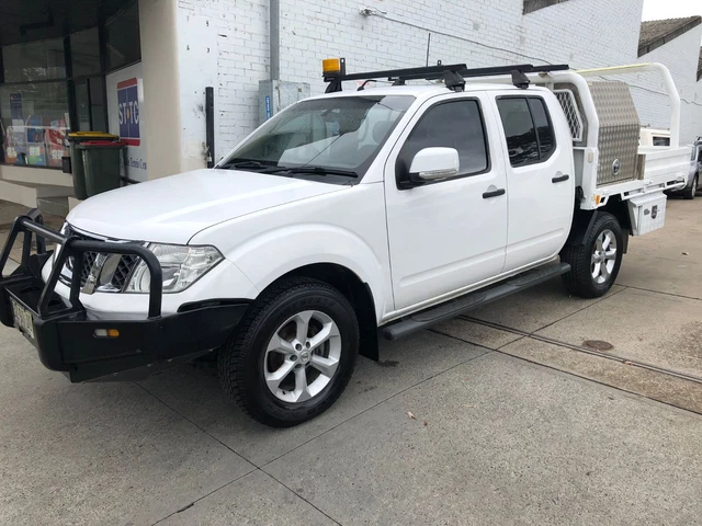 2014 Nissan Navara Automatic 4X4 Dual Cab Turbo Diesel Ute Four Wheel Drive 3