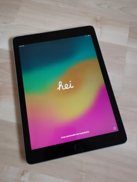 Apple iPad 2018 6. Gen. 32GB, WLAN + Cellular, (Entsperrt), 24,64 cm, (9,7 Zoll)