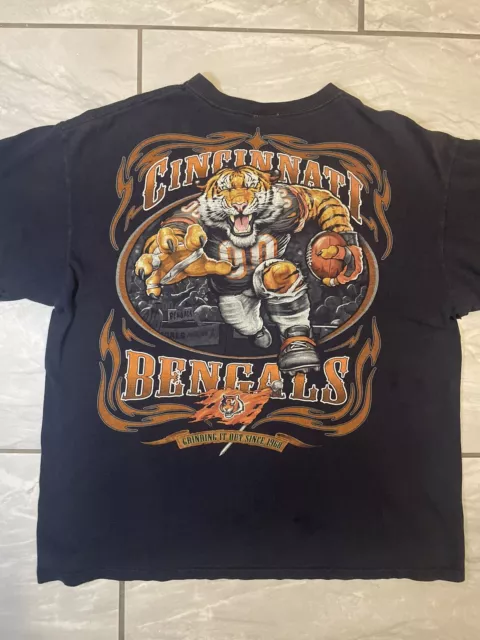 CINCINNATI BENGALS Football NFL Team Apparel T-Shirt Size XL Tiger Double sided