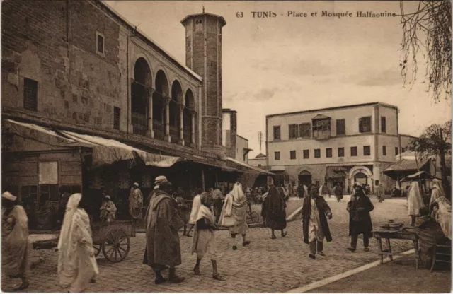 CPA AK TUNISIE TUNIS Place et Mosquée Halfaouine (32352)