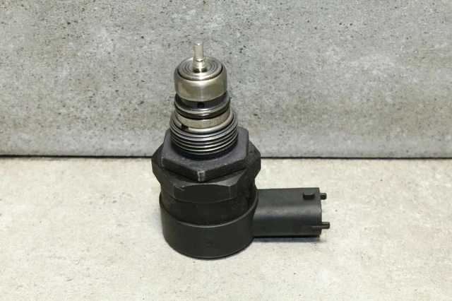 Mercedes Kraftstoffdrucksensor A0061536528 0281002843 – Original, NEU (Ausbauteil)