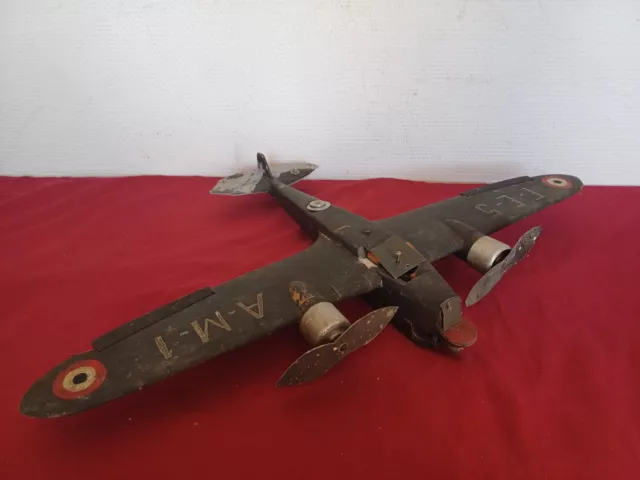 jouet ancien avion de guerre en bois