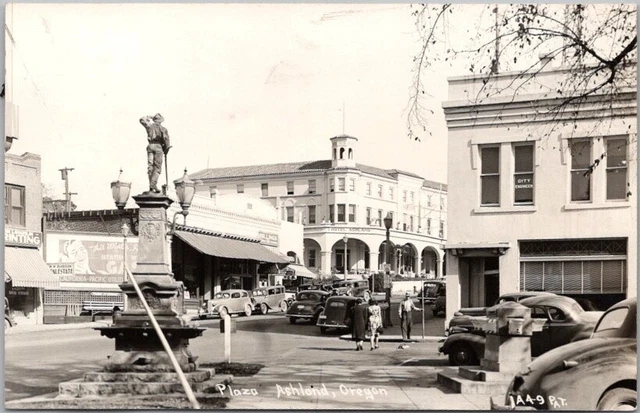 1940s ASHLAND, Oregon Real Photo RPPC Postcard "PLAZA" Downtown Street Scene