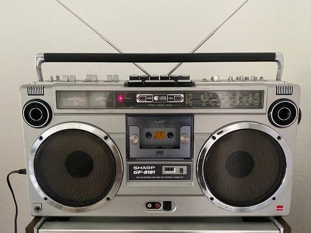 BOOMBOX SHARP GF-9191 STEREO RADIO-TAPE RECORDER Ghettoblaster Kassettenrecorder