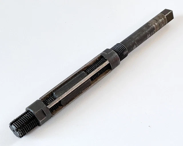 CLEVELAND Quick Set 23/32" - 25/32" Adjustable Blade Hand Reamer HSS Size E USA