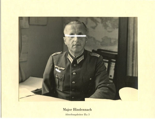 Orig. Foto-Portrait, Offizier Wehrkreis-Kommando Stuttgart : Uniform-Effekten 10