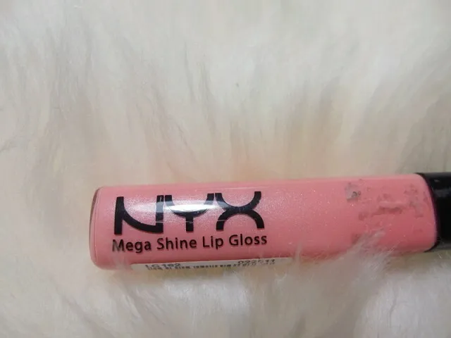 NYX MEGA SHINE LIP GLOSS LG162 Nude Peach - SEALED