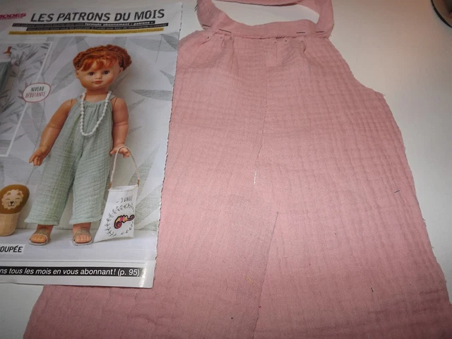 Kit De Vêtements Et Accessoires Découpés Pour Poupée - Magazine Modes Et Travaux Émilie, Juin 2022