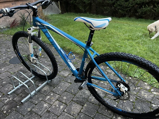 CUBE AIM 29er Large frame Mountain bike Great condition 199.00