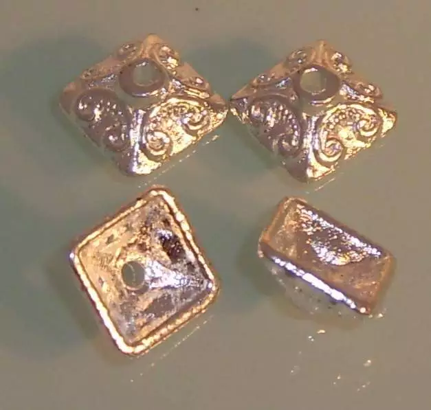 ♥ Perlenkappen Endkappen groß 10x10mm silber 4 Stk ♥ Z038