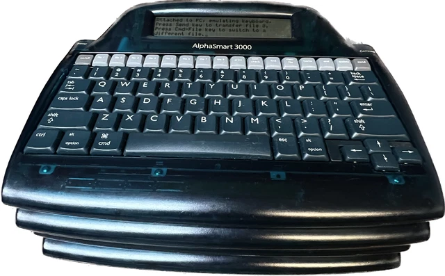 Lot of 4 - AlphaSmart 3000 Word Processing Computer (4 New cables included)