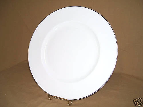Crown Staffordshire Platinum Band Pattern Dinner Plate 10 5/8"