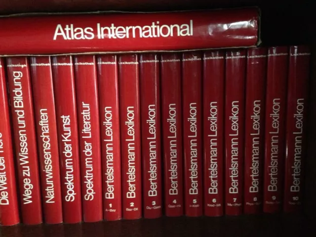 26 Bände (inkl. Atlas) Bertelsmann Lexikothek m. Auskunftsdienst auf Lebenszeit