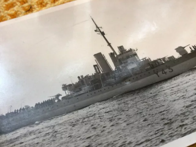 Original Wright And Logan Photograph Of HMS BANFF Dec 1945 2