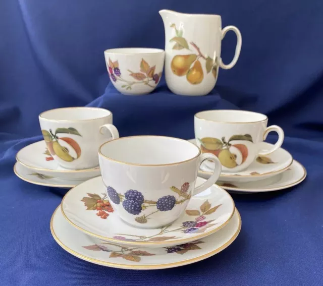 Royal Worcester Evesham Wild Harvest Bundle Tea Set 3 Trios Milk Jug Sugar Bowl