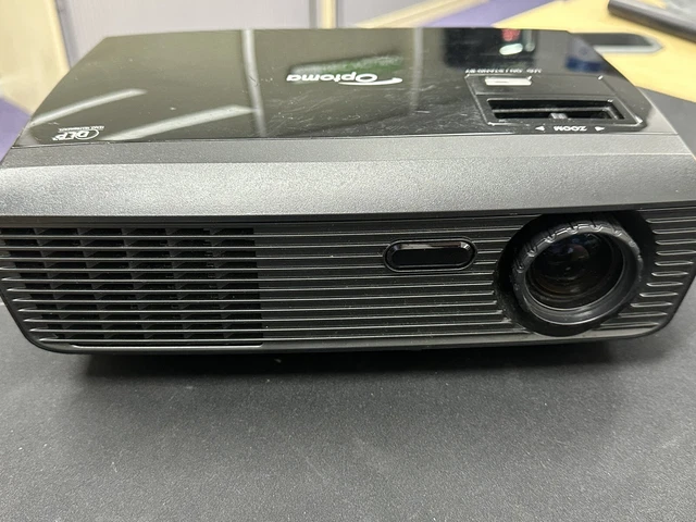Optoma Projector Repairs OPTOMA PRO10S DAESUNG Projector FAULTY FOR SPARES OR REPAIR powers on £ ...