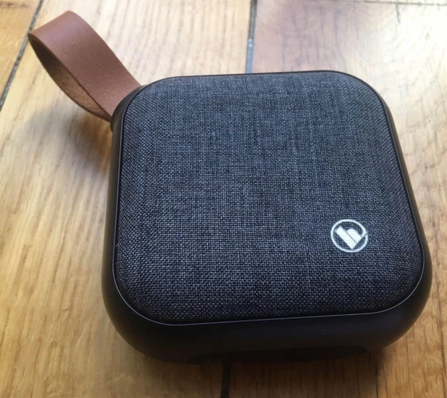 enceinte HK classic compact, remise à neuf. Filtre, boomer