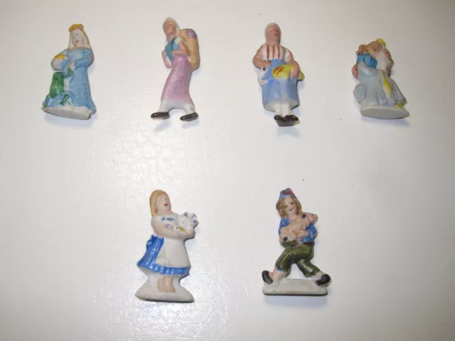 6 hübsche, Miniatur- Märchen-Figuren, Porzellan, um 1940 (WHW Winterhilfswerk)