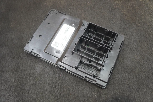 Body Computer Power Supply Control Module ECU 971907063J OEM Porsche Taycan 2020