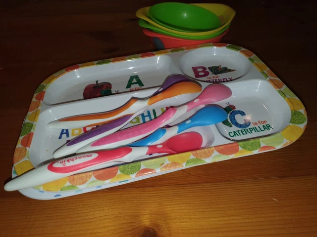 Selección de platos, tazones y cucharas para bebé/niño pequeño