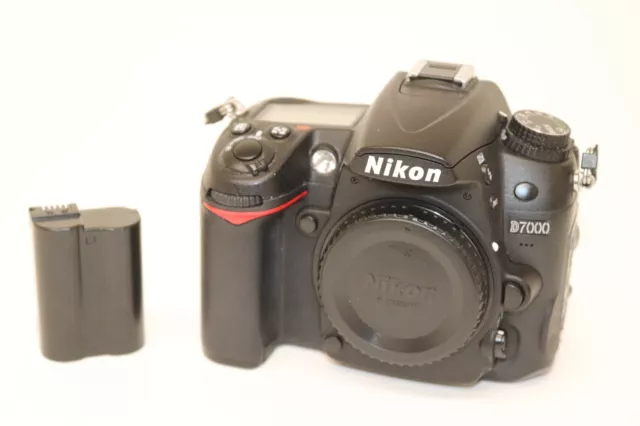 Nikon D7000 Digital SLR Camera Body (Red description)