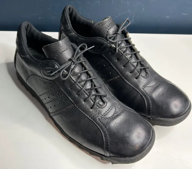 REDTAPE Black Leather Men's Trainer Shoes UK Size 9