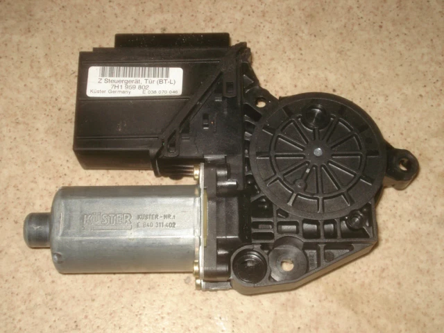 Moteur Lève-Vitre Avec Cog Intérieur 770311820 Pour Renault Trafic, Opel Vivaro, Nissan Primastar