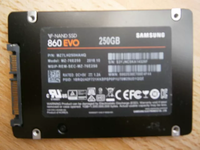 Samsung Ssd 860 Evo 250 Gb Mz-76E250 2.5" Sata Iii