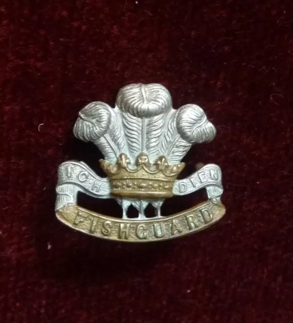 Ww1 Pembroke Yeomanry Collar Badge - British