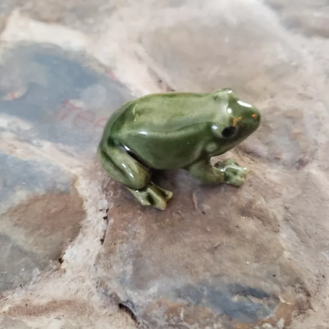 Vintage Hagen Renaker Pottery Miniature Green Frog Ceramic Figurine