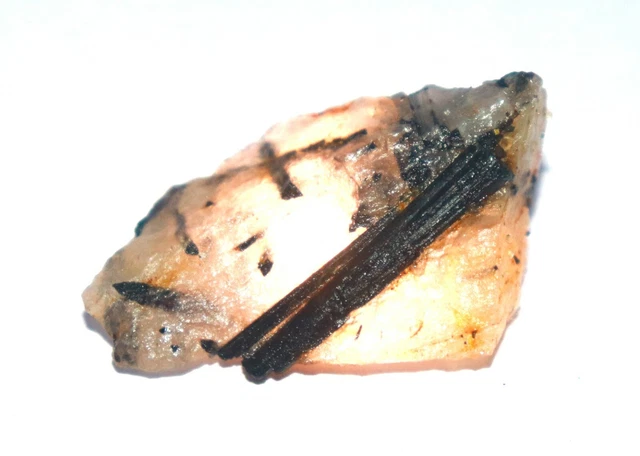 Chunk Noir Rutile Quartz 128 CT Thérapeutique Terre Extrait Certifié Naturel