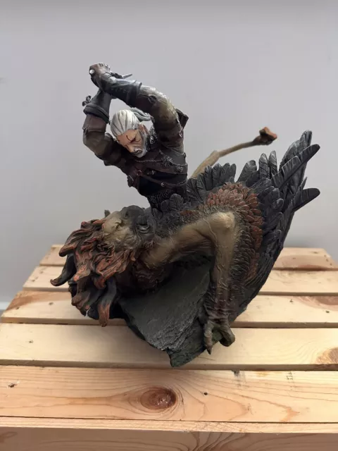 The Witcher 3 Wild Hunt Edition Geralt Battling a Griffin Statue figure. The Witcher 3 Wild Hunt Edition Geralt Battling a Griffin Statue figure.