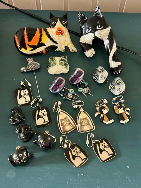 20 pieces CATS CATS CATS PINS EARRINGS SCARF HOLDER