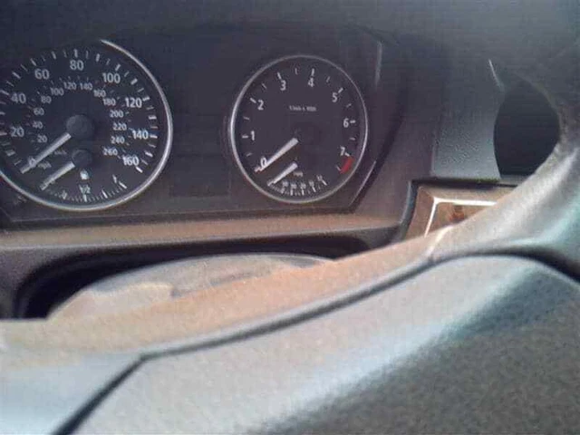 BMW 62109110213 Speedometer Cluster 330xi 330i 325xi 325i 323i 62109110213