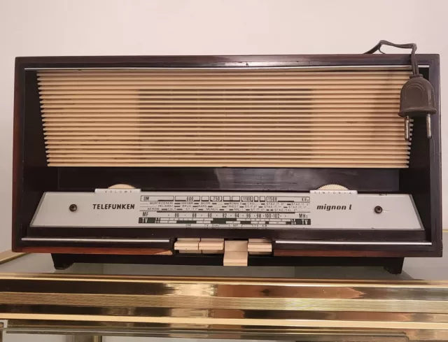 Radio Anni 60 Telefunken Mignon1