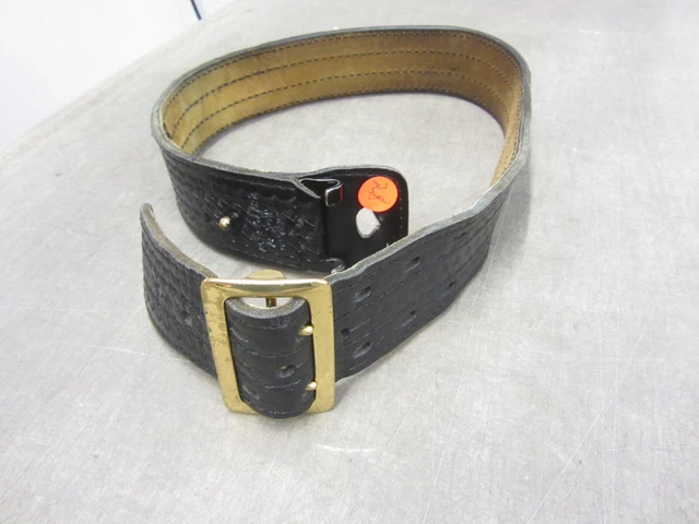 Safariland Police MDL 87 Duty Belt  Black 28/70