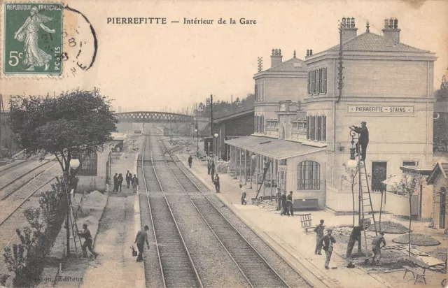 Cpa 93 Pierrefitte / Interieur De La Gare