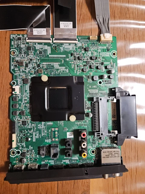 CARTE MERE TV HISENSE RSAG7.820.9580/R0H HE50A6803