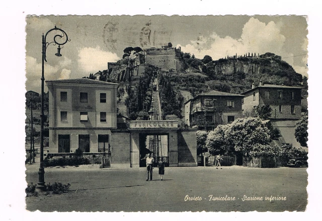 orvieto stazione inferiore della funicolare animata con treno spedita 1958