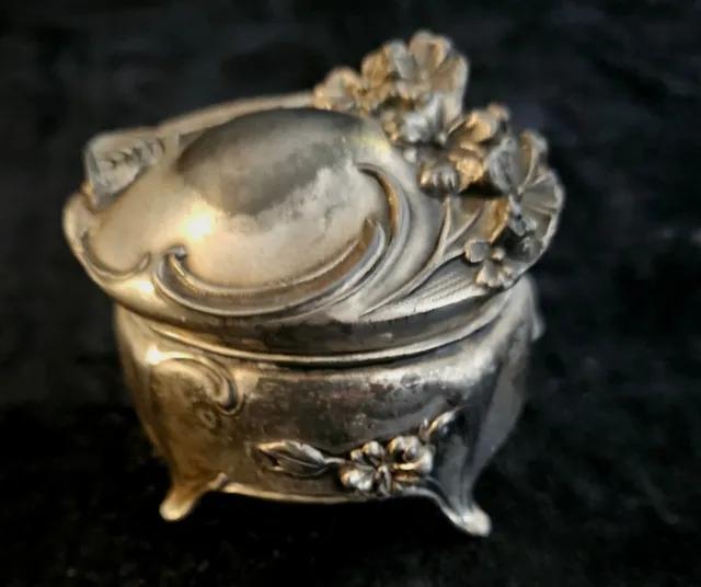 Metal MINI CASKET ANTIQUE JEWELLERY Box Art Nouveau ORIGINAL EARLY 1900s