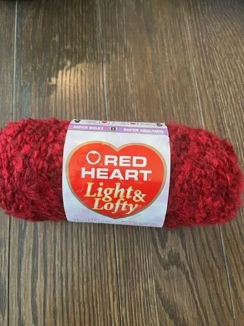 1 skein of Red Heart Light Lofty Yarn Cape Cod Variegated new super bulky 6
