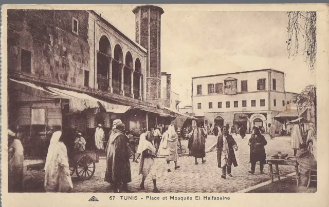 CPA - TUNISIE - Place et mosquée El Halfaouine - Tunis