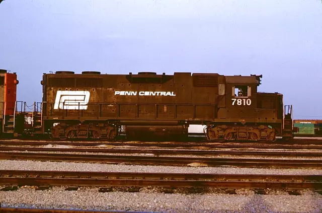 Original Kodachrome Slide Penn Central Gp-38 #7810 Columbus, Ohio April 17, 1971