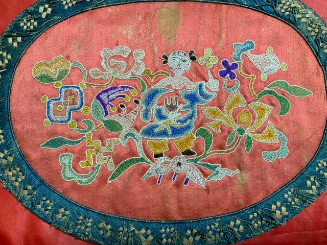 ANTIQUE 19th c QI’ING CHINESE EMBROIDERED SILK WALLET POUCH PURSE EMBROIDERY #3!