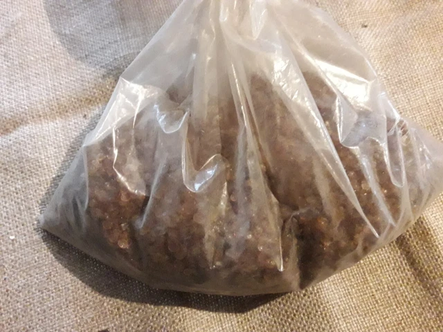 Alter Perlleim Knochenleim Granulat Holzleim 300 Gramm