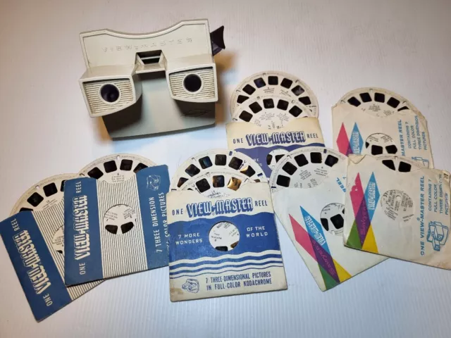 VINTAGE 1950'S SAWYERS Stereoscope Bakelite View Master And Reels